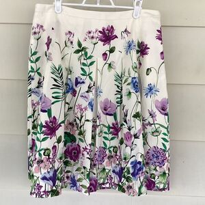 RSVP by Talbots pleated floral skirt size 12p.  0304